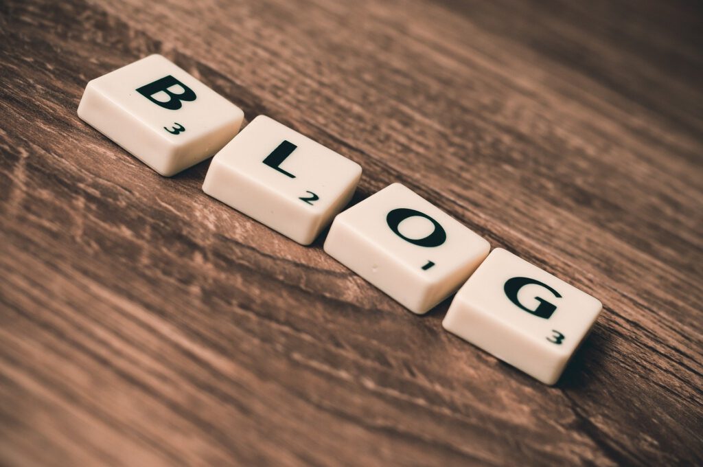 Seit über zwei Jahrzehnten unterstützen wir mittelständische Unternehmen beim erfolgreichen Verkauf, bei Firmenübernahmen und bei der Nachfolgeregelung. Unsere Blogbeiträge bieten praxisnahe Tipps und wertvolle Informationen rund um das Thema Firmenverkauf.